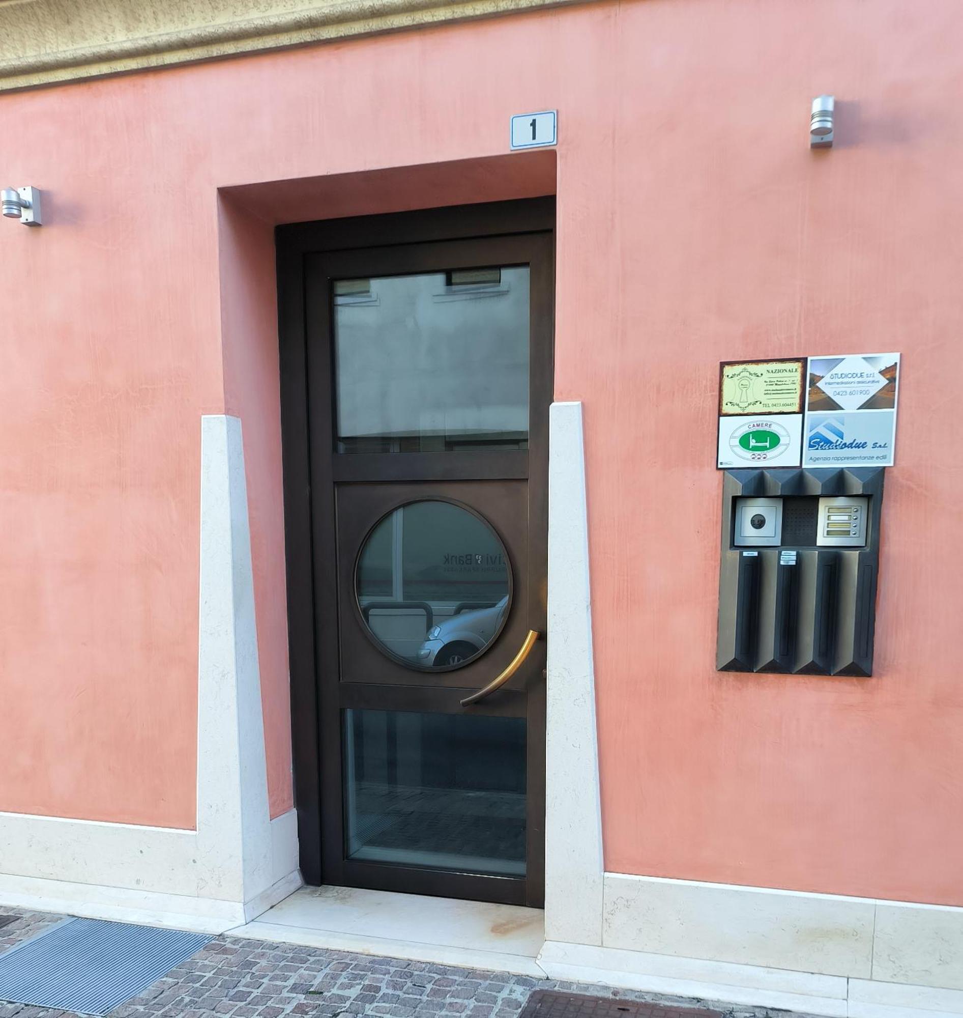 Nazionale Camere Montebelluna Eksteriør bilde